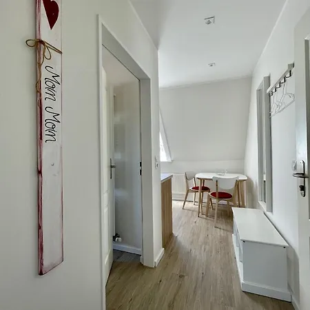 Haus Passat Steuerbord - 200m Zur Ostsee & Balkon Lägenhet
